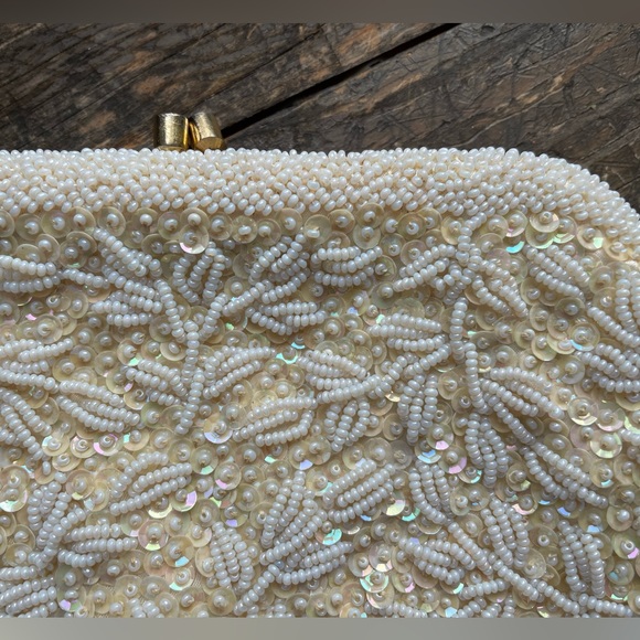 Vintage Beaded Purse - Picture 2 of 4